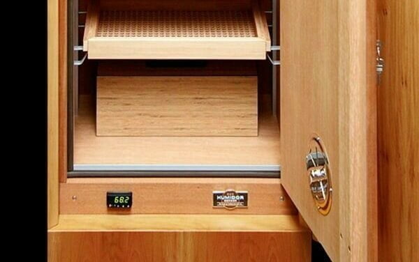 The best cigar storage with gerber humidor electronic humidification